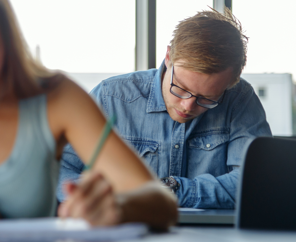 maturující student se připravuje "na potítku"